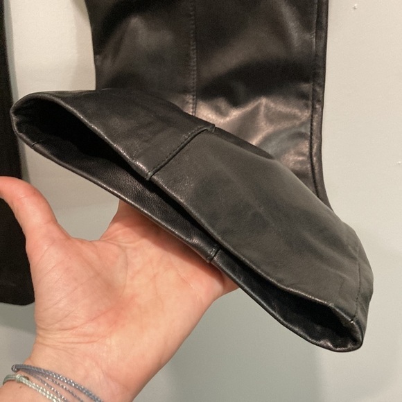 Danier Black High Rise Leather Pants medium - Picture 9 of 12
